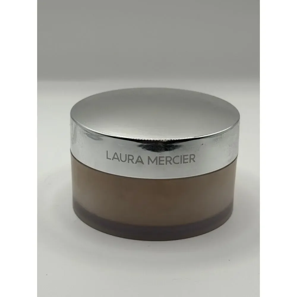 Laura Mercier “Celestial Light” Light Catcher Setting Powder